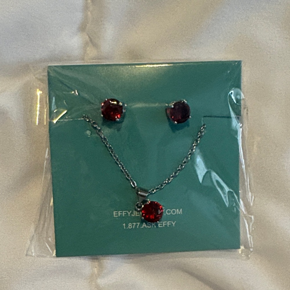 Effy Red Crystal Pendant Necklace with Red Crystal Stud Earrings